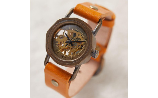 機械-手巻き式 腕時計 アンティークデザインと精巧な歯車の動きが