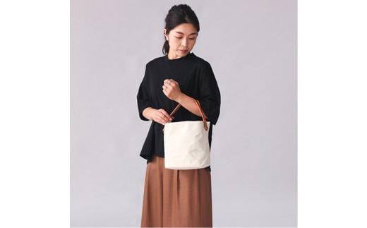 yɌLszL@TUTUMU cubeiS2700@24-175jLi