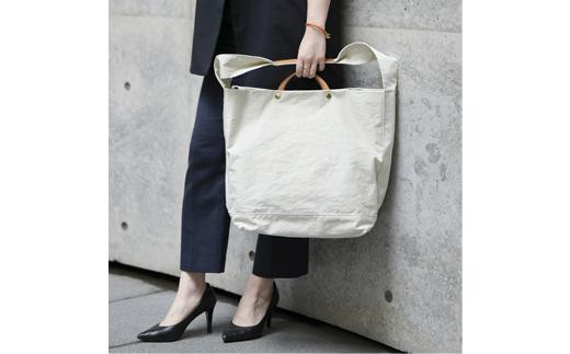 豊岡鞄 ２ＷＡＹ トート（キナリ）TUTUMU News paper tote（S2000 24