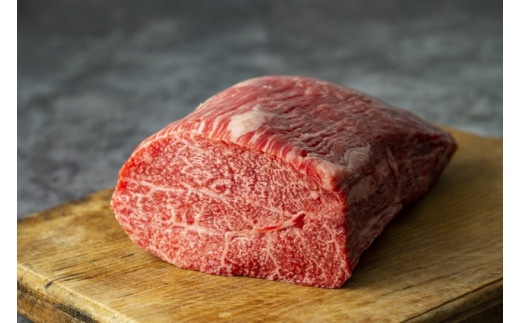 【滋賀県竜王町】近江牛 特選【ステーキ便り 極み】全12回 ( 肉 牛肉 ブランド牛 三大和牛 和牛 黒毛和牛 贈り物 ギフト プレゼント 滋賀県 竜王 )
