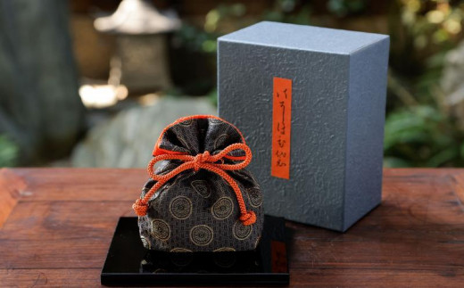 石黒香舗】匂い袋 部屋用 置き型巾着大 （黒） - 京都府京都市