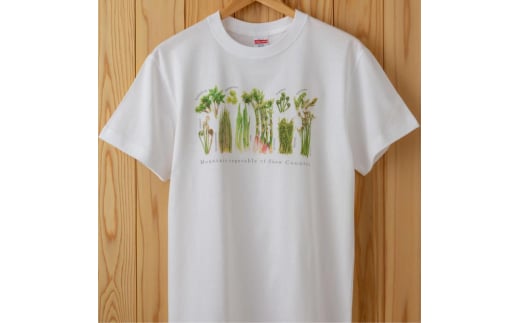 ふるさと納税 服 新潟県 十日町市 0327世界で唯一 着る山菜 こごめTシャツ・黒 綿100%　Ｌサイズ Lサイズ 0337世界で唯一!着る山菜!!【山菜図鑑Tシャツ・白】綿100% S