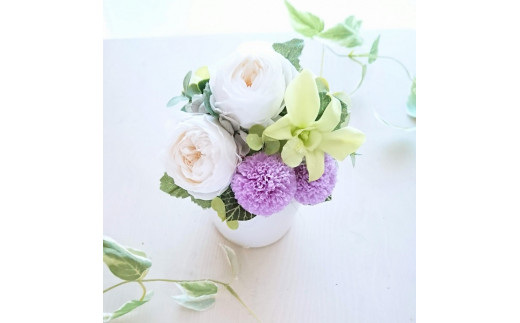 仏花＊〜プリザーブドフラワーアレンジメント〜お供え＊ プリザーブドフラワー 仏花 お供え花 凛（りん）花器付