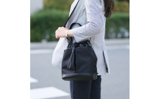 yɌLszL TUTUMU sacca Rich S4700RI ubN/ В^ 2WAY BAG V_[obO 񂰃obO V_xgt fB[X   obO ΂ Jo  ubN F