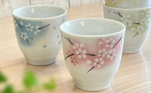 y򕌌QszyZ/݂Ȃݏāz a  4Zbg ͂Ȃ 4F Qs / R쐻 H ̂  [AZCP092]