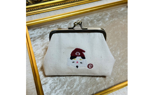 ふるさと納税 小物 福岡県 吉富町 動物愛護 がま口ポーチ おかめにゃん インディゴ 吉富町／猫山商事 BGBE004 動物愛護 がま口ポーチ おかめにゃん インディゴ 吉富町/猫山