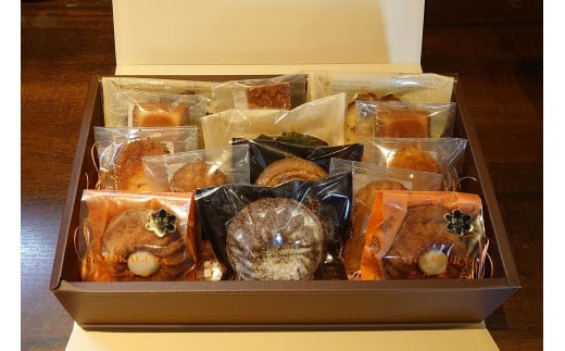 yʌVszuPATISSERIE@LianteipeBX[@Agjv̏ĂَqA\[gZbgi14j