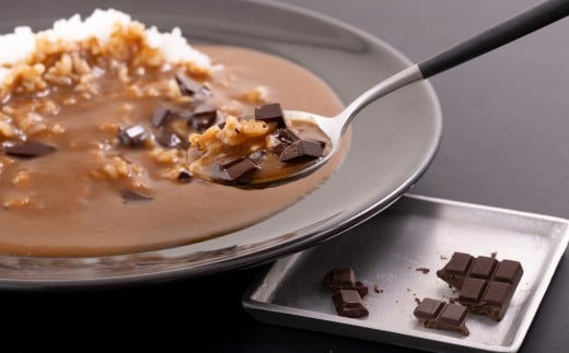 y茧ێszF216 ܓ񓇃`R[gJ[4Zbg