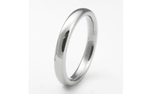 【新潟県弥彦村】純チタン甲丸リング(幅3mm)13号【1642917】