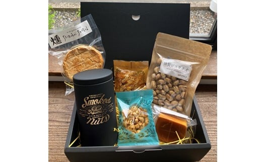 yLLszibcƃX[N`[ỸZbg