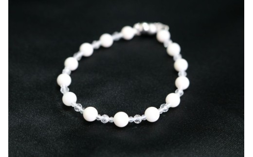 純白】 白珊瑚とホワイトトパーズのブレスレット | アクセサリー