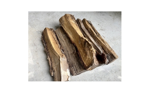 林業芸術社 2年乾燥薪(広葉樹約22cm /約5kg分/中割り～)御代田町面替