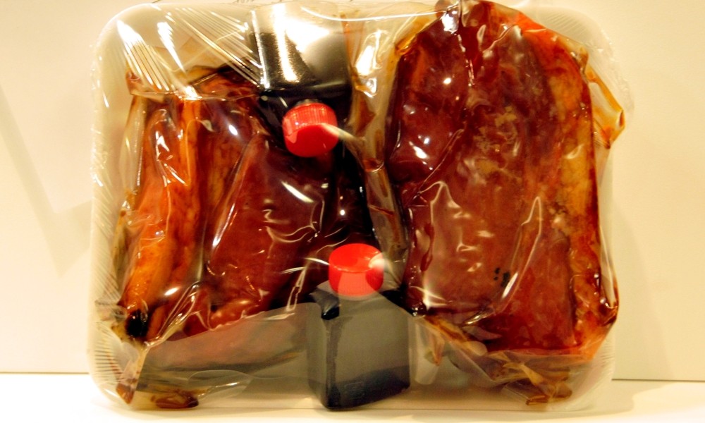 炭火でじっくり焼いた「焼き豚」です♪