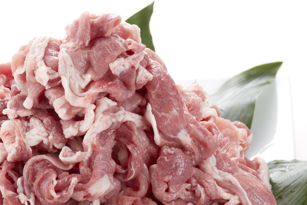 競り美豚」とは、お肉博士が目利きで競り落とした長崎県産の上質な豚肉
