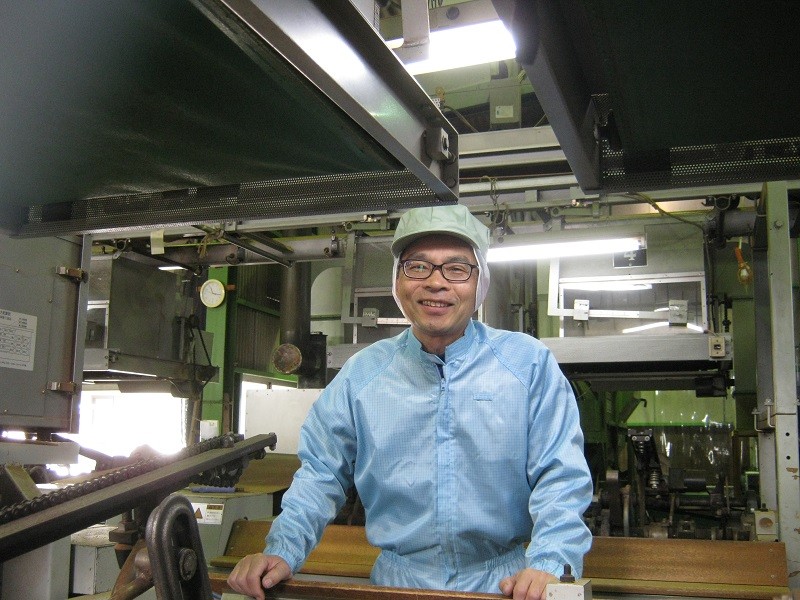精揉機と大塚さん。
