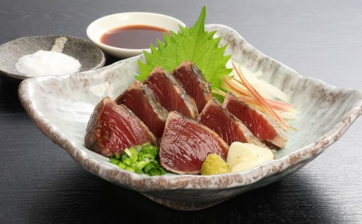 藁焼きの香りが食欲をそそります(^^)