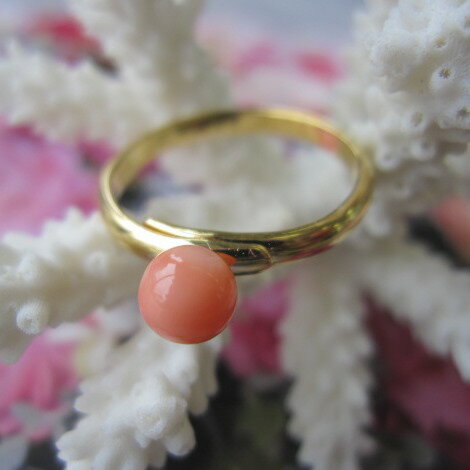 天然ピンク珊瑚の指輪
