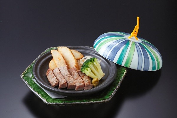 牛肉陶板焼き