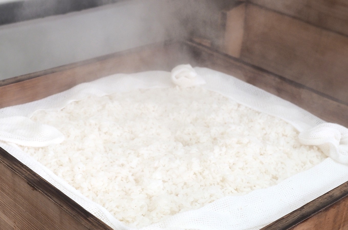 工房内にふんわりと香ばしい匂いが漂います