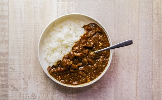 具材がゴロッと入っているのが好きなカレー好きにはたまりません!