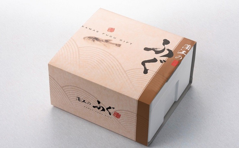 スリーブの化粧箱に入れてお届けします。