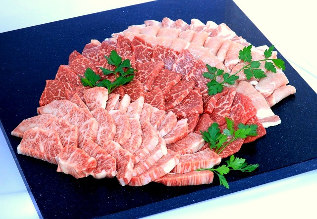 【2回目】飛騨牛カルビ&赤身と飛騨高山豚 豪華焼肉セット