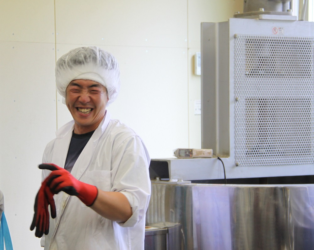 搾油担当の小林さん
