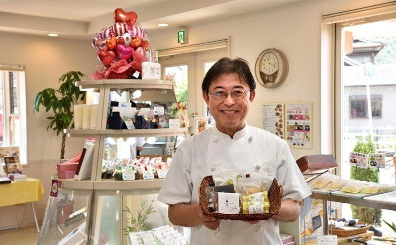 株式会社お菓子のウメダ