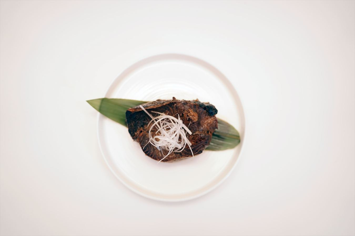 肉厚な身をほぐして、軽く炒め、白米にふりかけても美味しいです。