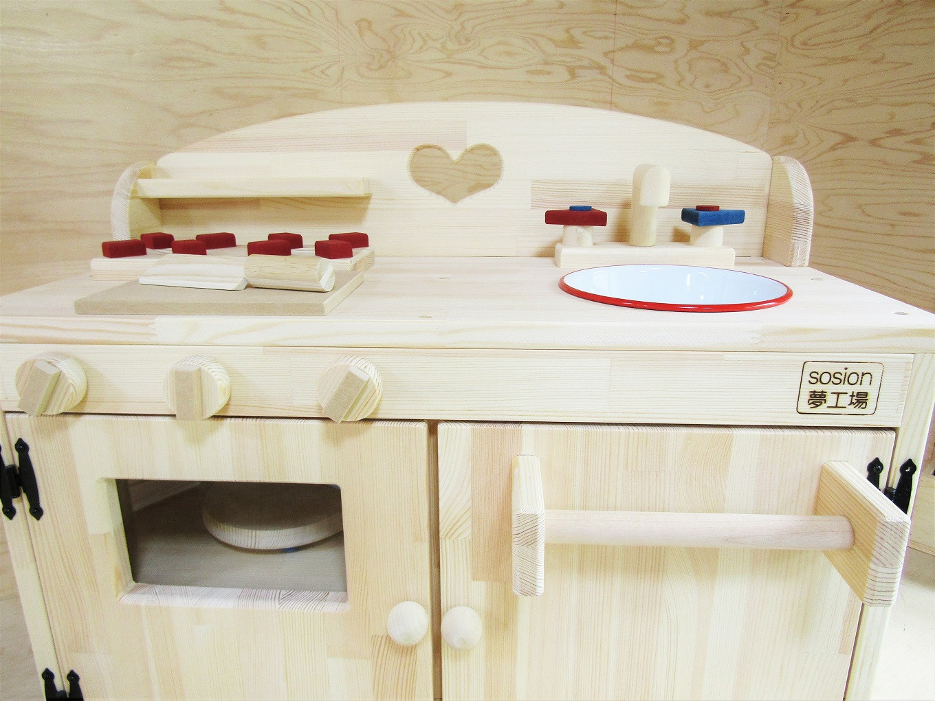 手作り木製ままごとキッチン・レンジ・タオル掛け付き DHK-H【007A-028