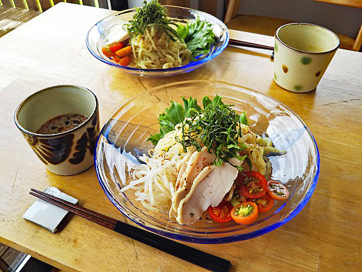 ｢ざるつけ担々麺｣盛り付け例　※トッピング具材は付いていません