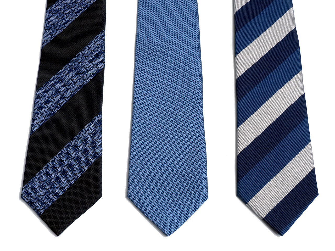 シルク100％で胸元を際立出せる ブルー系ネクタイ３本セット TYPE Ｂ 