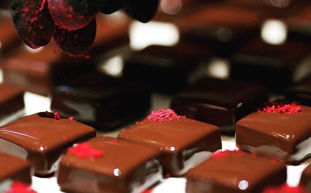 チョコレート専門店のオリジナルボンボンショコラセットD - 福岡県小郡市｜ふるさとチョイス - ふるさと納税サイト
