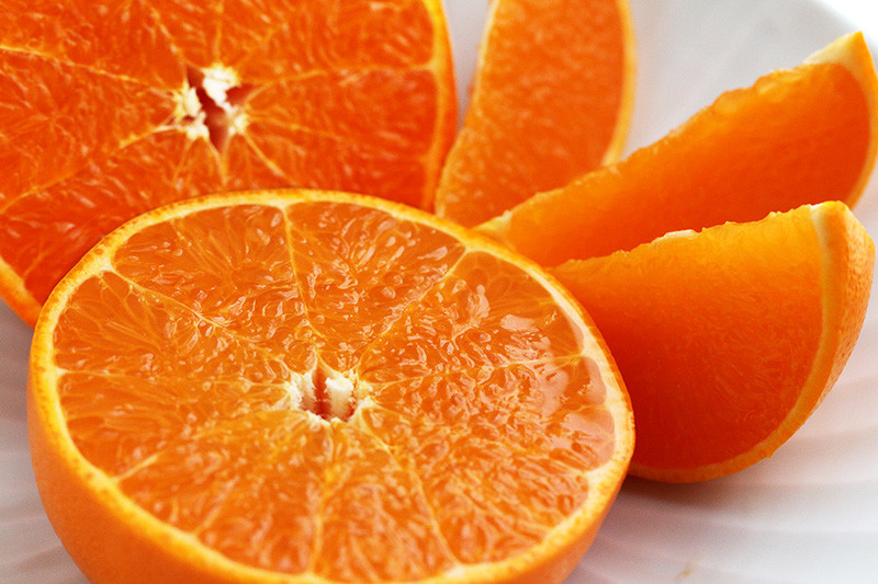 柑橘の大トロ「せとか」。ジューシーな果汁が溢れ出ます。
