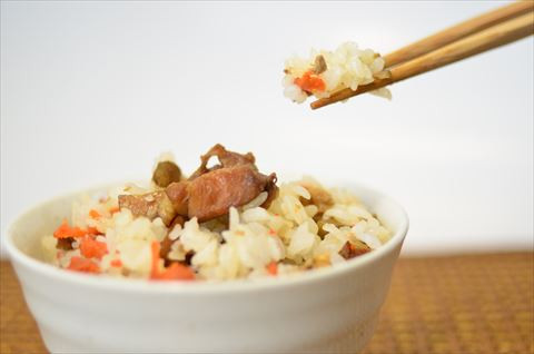 あったかご飯に混ぜるだけ♪