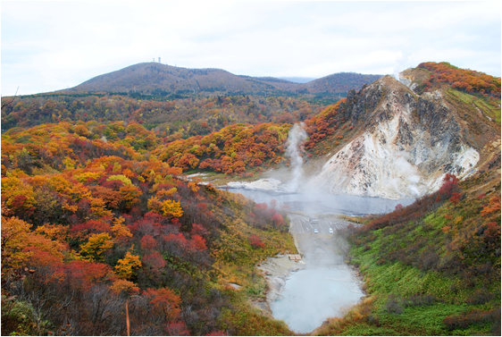 紅葉の大湯沼