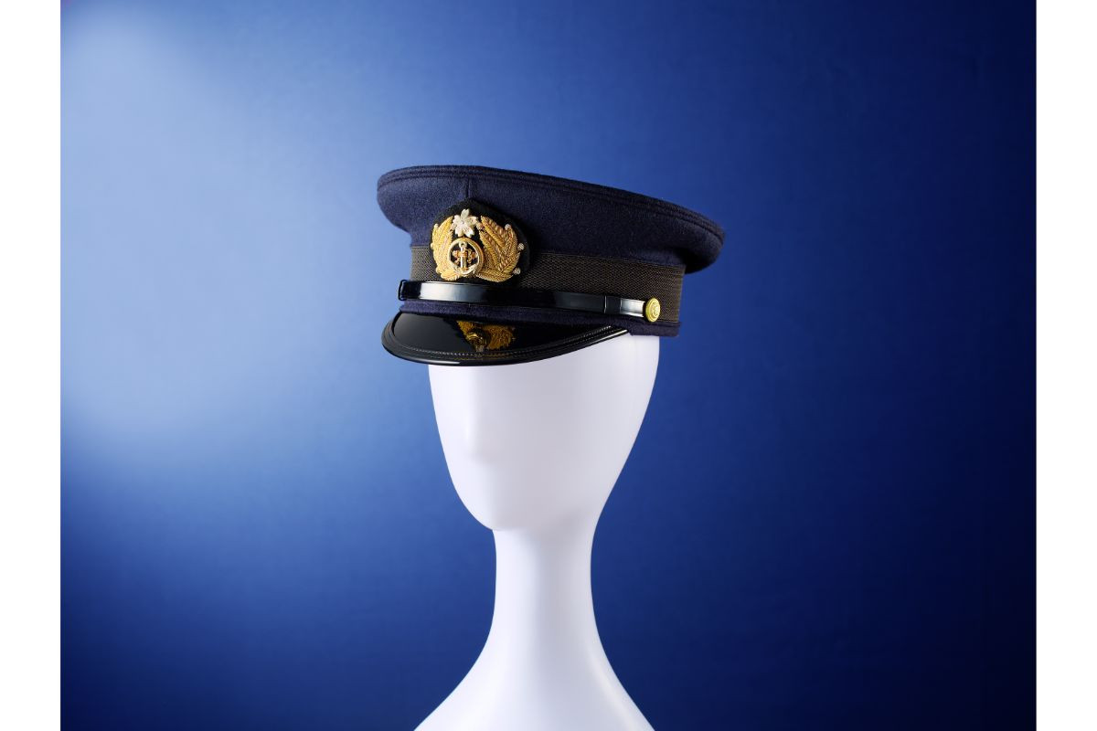 日本 海軍士官用軍帽 第二種軍装 59センチ 高田帽子店製顎紐に交換済み 