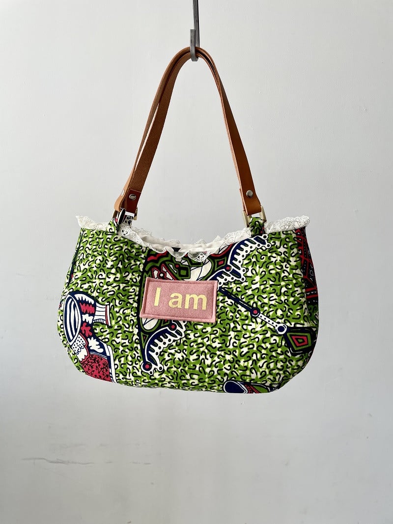 GRAPHIC PRINT BAG