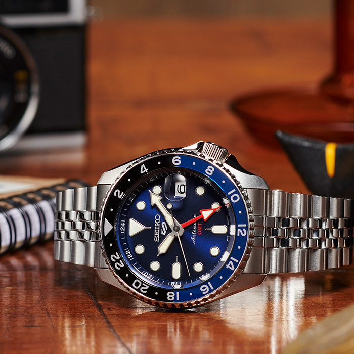 腕時計新同品！ セイコー GMT SBSC003 - 腕時計(アナログ)