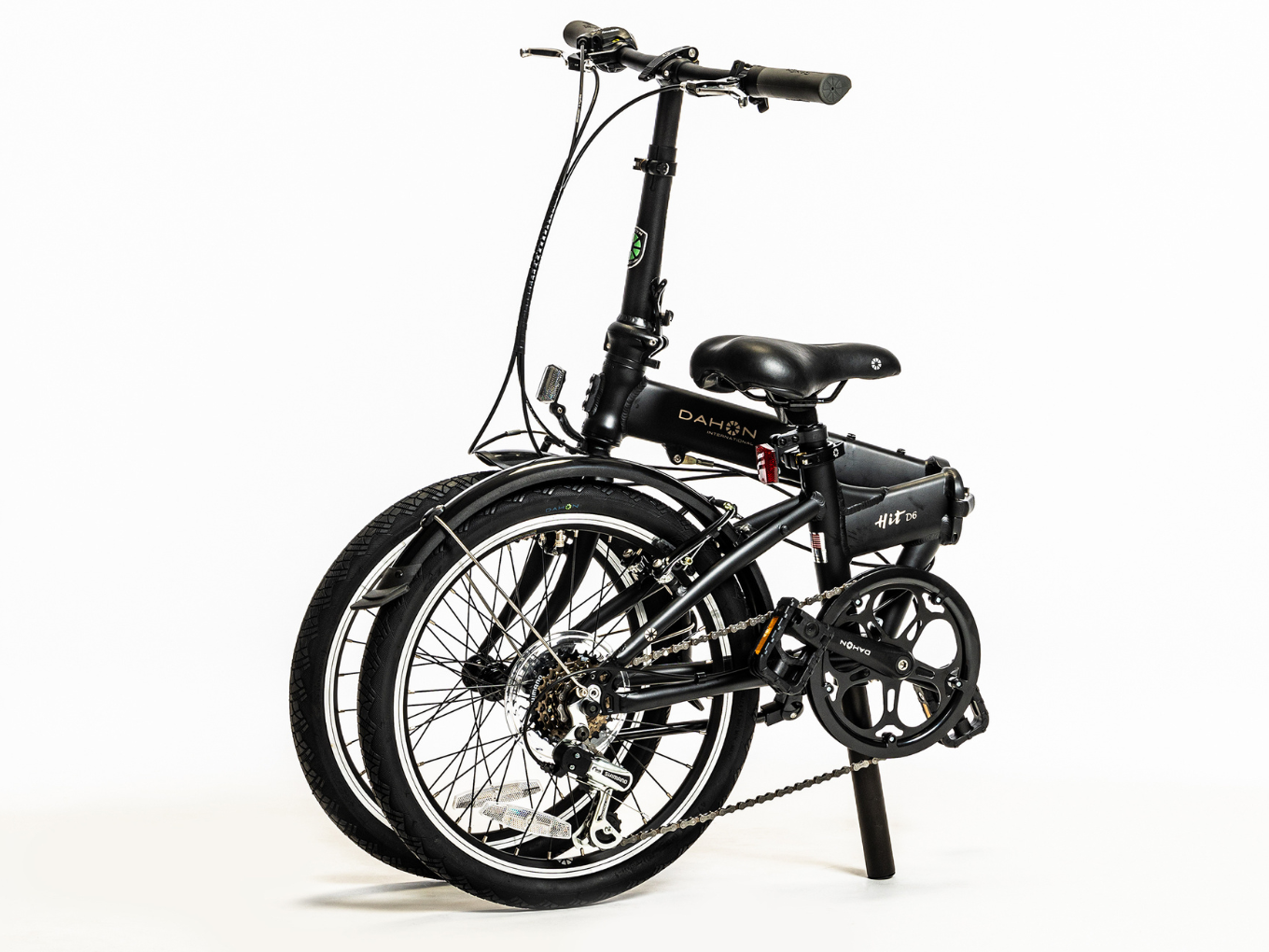 40年の歴史をもつ米国ダホン社の高性能折り畳み自転車 DAHON Intl HIT D6 Matt Black / 簡単 コンパクト 折り畳める  独自技術 軽量 アルミフレーム 6段変速 20型 黒 マットブラック 人気 三重県 四日市市 - 三重県四日市市｜ふるさとチョイス -  ふるさと納税サイト