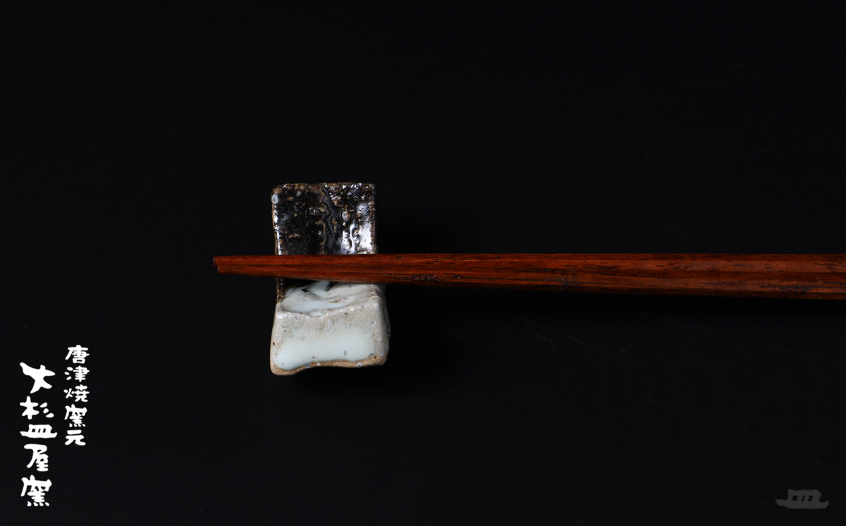 約W6.0×D2.5×H3.0cm 1客約50g※箸は付いていません