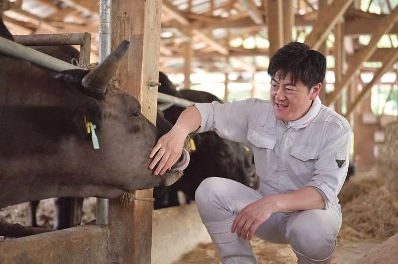 「新発田牛」生産者の先崎さん