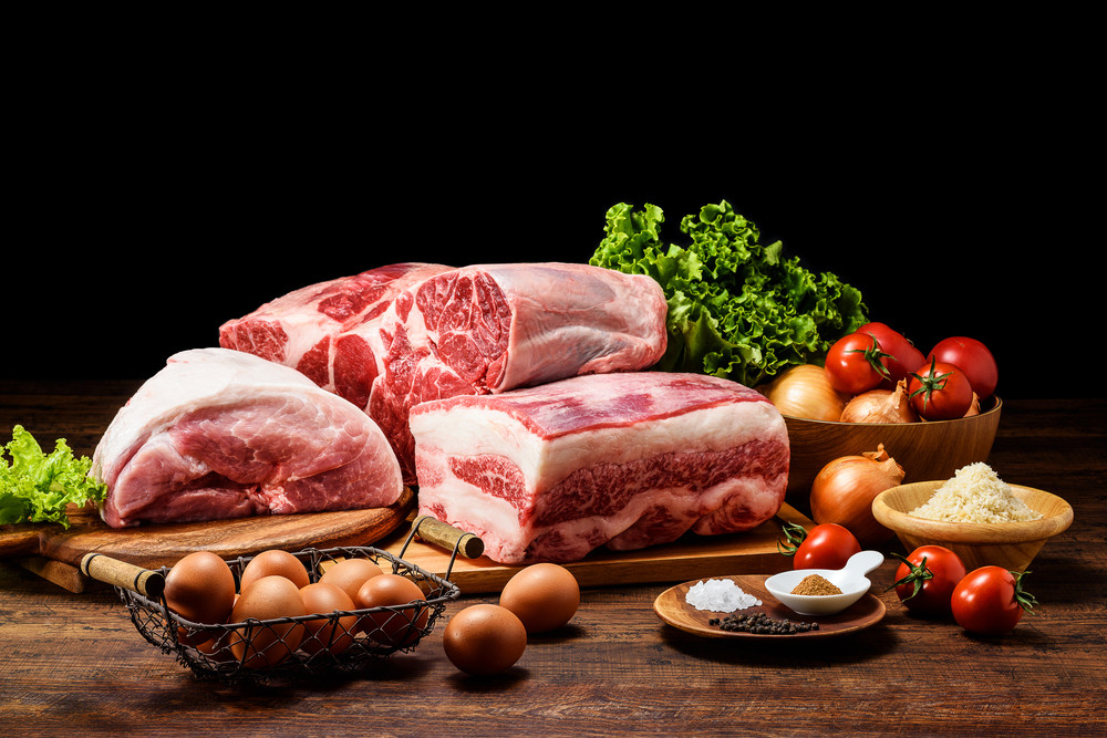 保存料・着色料不使用！佐賀県産中心の上質な黒毛和牛と豚肉を使用！