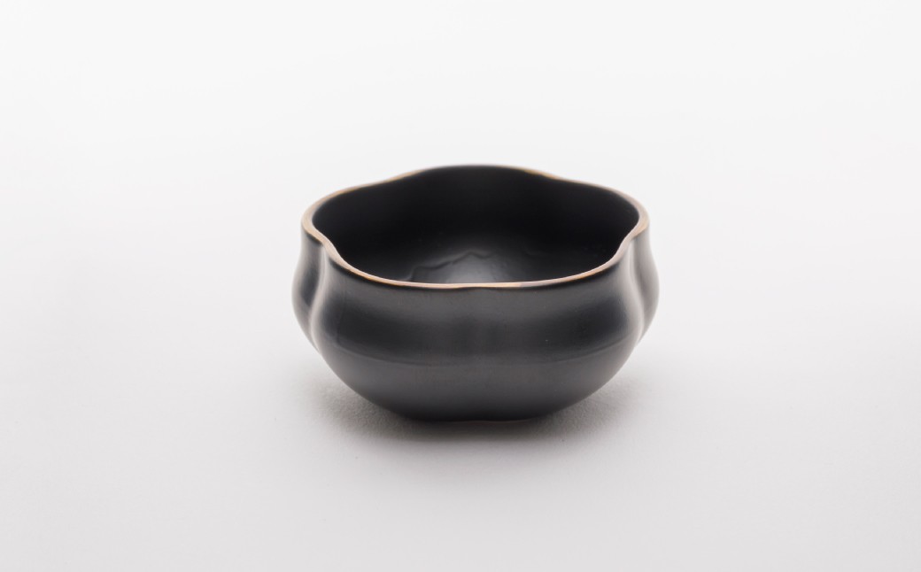 黒釉