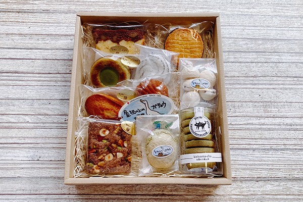 ガチョウの食用卵　10個セット Amazon.co.jp: ガチョウの食用卵 5個セット : 食品・飲料・お酒
