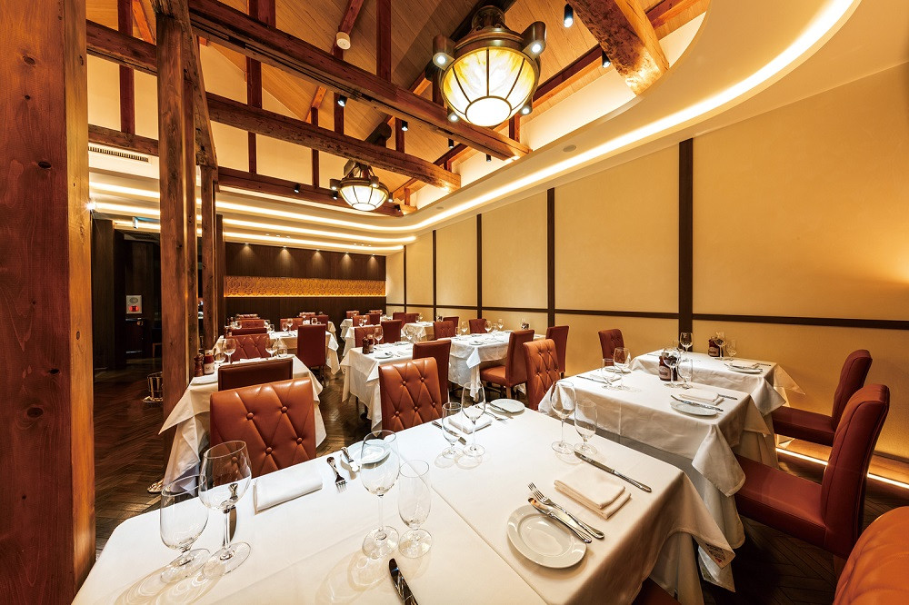 テーブル席（一例）