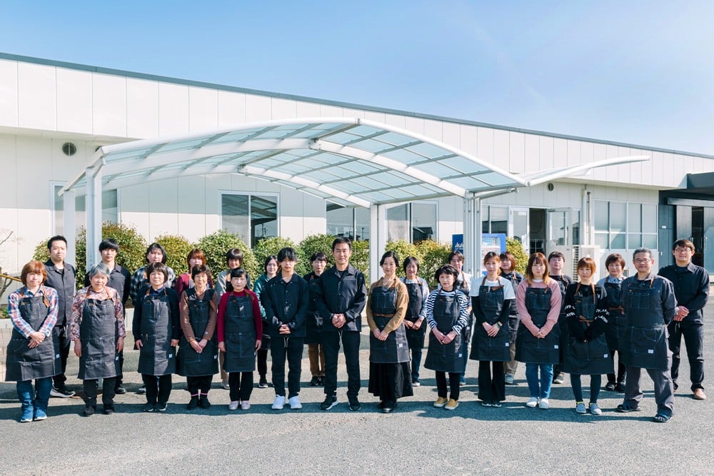 革を愛し、革を知り、革を扱う技を持っている