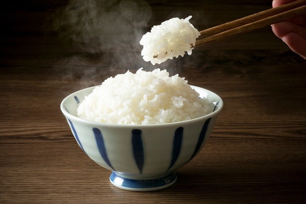 炊き立てごはん