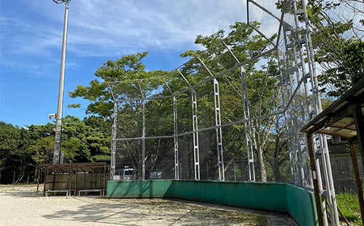 有田町中央運動公園内のバックネットを修繕させていただきました！