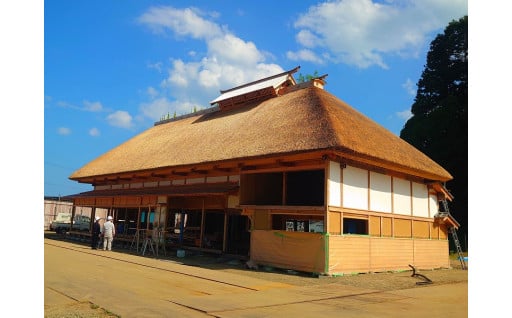 寄附金を活用し、旧吉田家住宅主屋の復旧事業を行っています。